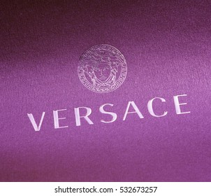 Versace Medusa Logo Vector (.EPS) Free Download