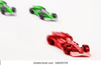 Memenangi kereta mainan terpencil