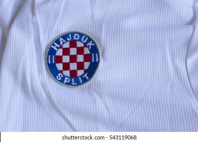 File:Hajduk - Split logo in Rogoznica.jpg - Wikimedia Commons