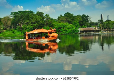 Thuyền rồng ở Jambore, Jakarta, Indonesia