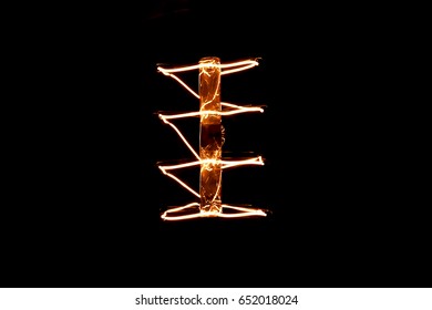Filament d'une ampoule