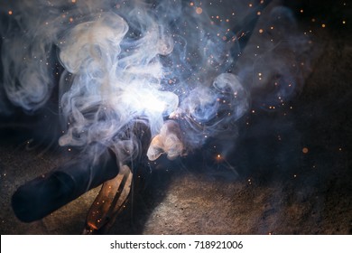 Smoke images caused by electrical welding machines to work.