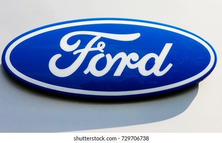 Ford Logo Vector (.EPS) Free Download