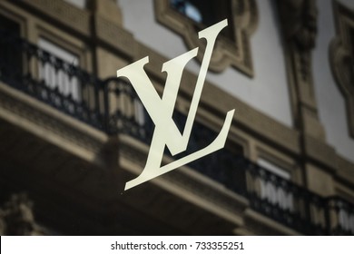 Louis Vuitton Logo PNG Transparent & SVG Vector - Freebie Supply