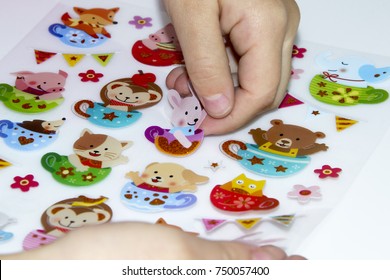 Kand pecht en Sticker op Applikatioun