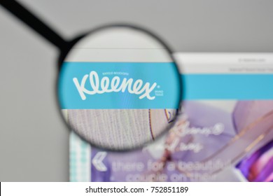 kleenex logo