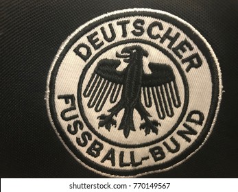 Logo der deutschen Fußballnationalmannschaft, Fußball, Tier, Bereich,  Abzeichen png