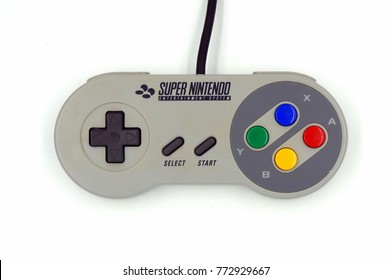 Super Nintendo Controle Logo Vector (.CDR) Free Download