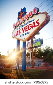 Paris, Las Vegas Logo Vector (.EPS) Free Download