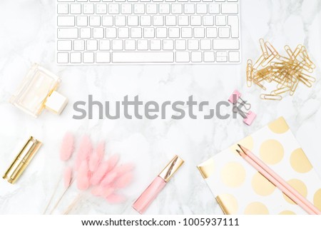 Styled feminine desktop. Flat lay