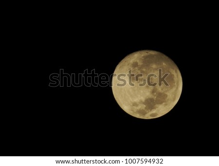 The moon in the dark night