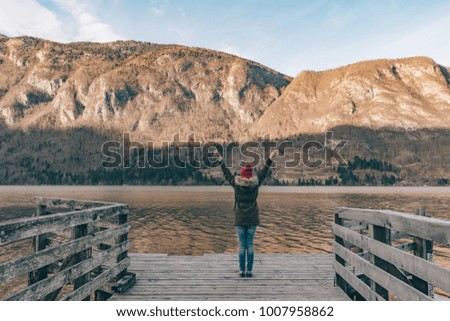Traveler woman enjoys nature