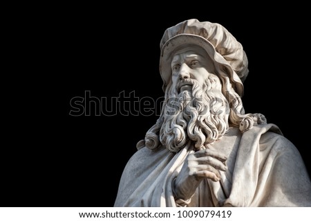 Leonardo Da Vinci statue, by Luigi Pampaloni, 1839. It is located in the Uffizi courtyard, in Florence. Royalty-Free Stock Photo #1009079419
