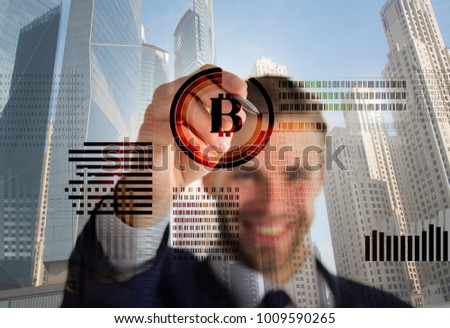 bitcoin mainig. bitcoin money currency of future. business investmetns for future success bitcoins cryptocurrency. businessman drawing business graphic on virtual screen