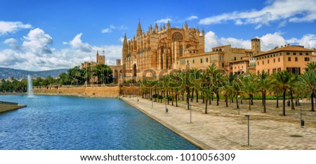 Panoramic view of La Seu, the gothic medieval cathedral of Palma de Mallorca, Spain Royalty-Free Stock Photo #1010056309