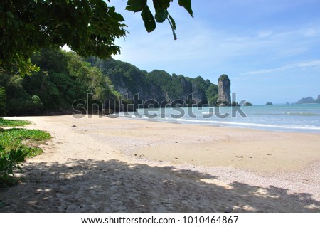 View of Ao Nang beach, the islands and the islands in a sunny day 