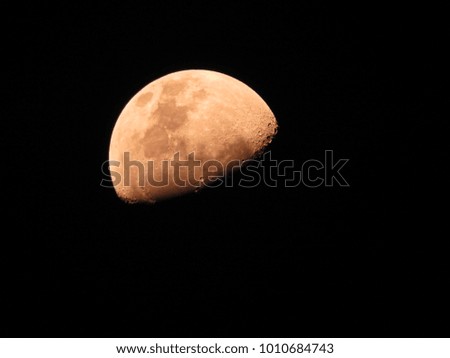 The moon on the night of January 26, 2018.(contains no NASA imagery)