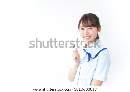 Nurse having injector