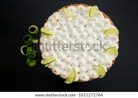 Lemon pie cake with meringue
