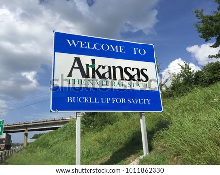 Arkansas welcome sign