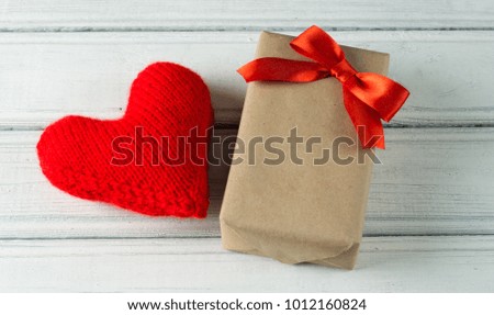 Gift for her on Valentine's day