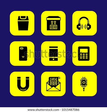Essentials vector icon set. magnet, calculator, package and microphone