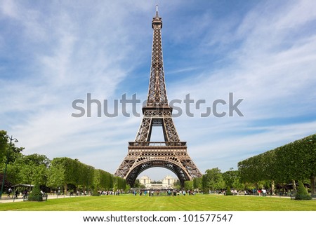 Eiffel Tower, tourist attraction in Paris Royalty-Free Stock Photo #101577547