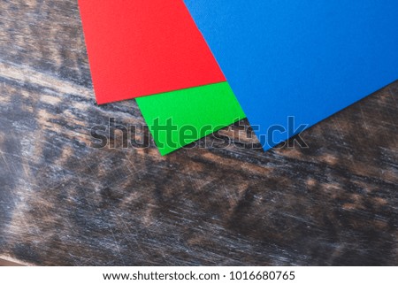 colored paper on the table