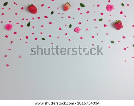 Background image, gift for valentine, red box with roses for lovers And white background