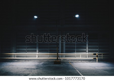Street light in many tones