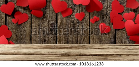 Table background and valentine time 