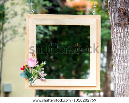 Wood Frame and Flower 