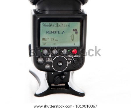 Electronic unit flash for modern reflex and professional cameras.