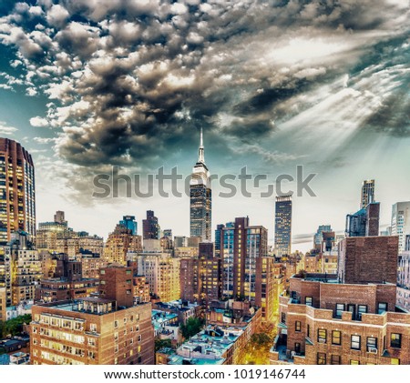 Sunset aerial view of Midtown Manhattan, New York CIty.