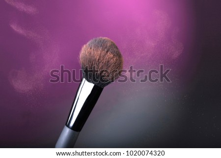 Makeup Brush Sets, discover the latest face brush.