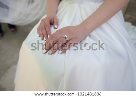 Bride and Groom wedding rings