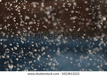 Spray    water    Rain  