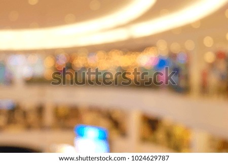 blurred background with bokeh in the shopping mall