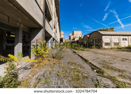 Abandoned aluminum factory / Urban exploration