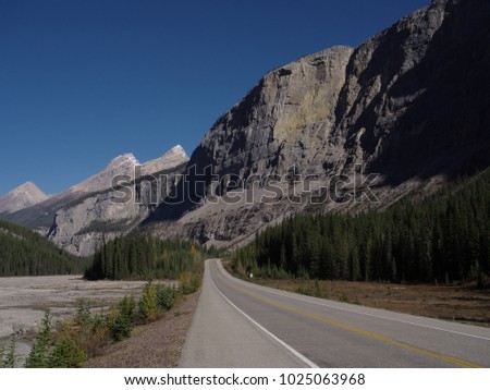 view of Canadian Rockies