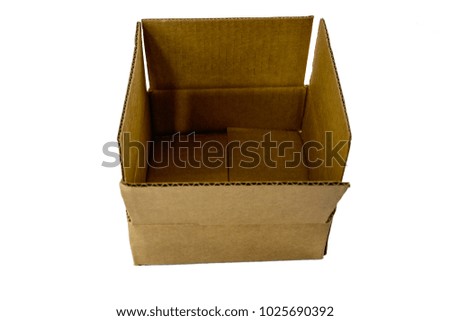 Open corrugated cardboard box showing the interior on a white background.