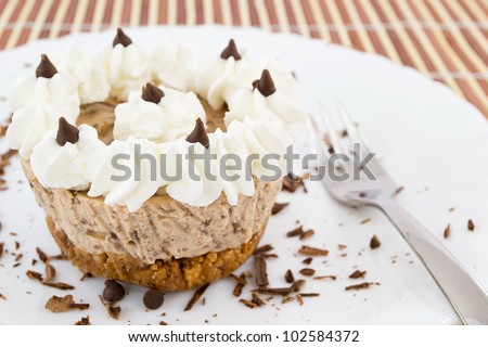 chocolate pie with whipped cream and philadelphia
