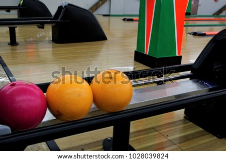 Colorful bowling balls 