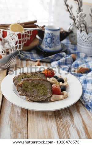 Meatloaf with broccoli and cheese