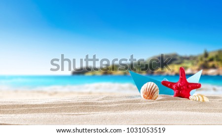 Sand of free space and shell 