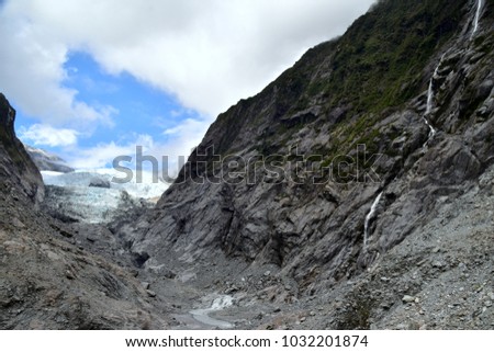 Fantastic panorama view of the Franz Josef glacier in New Zealand