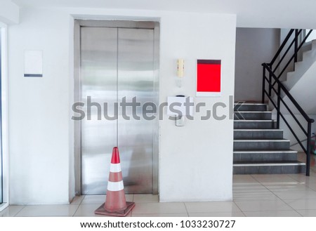 Elevator was broken. Please use the stairs.