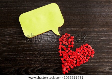 Empty red heart comic book text balloon pop art. Bubble icon speech phrase. funny label tag expression. Sound boom explosion effects. empty paper green sticker above wooden red heart