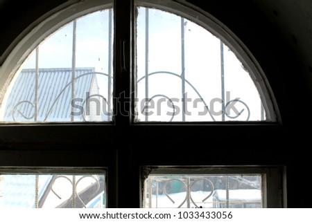 old window with lattice