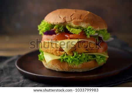 Fishurger with vegetables